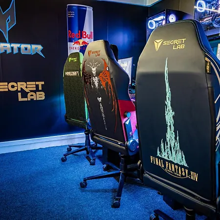 Cyberhostel אכסניה