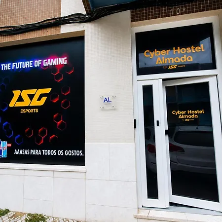 Cyberhostel *